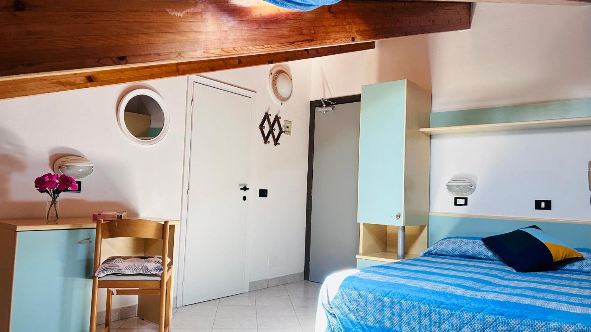 Hotel Sorriso Cattolica Exterior foto