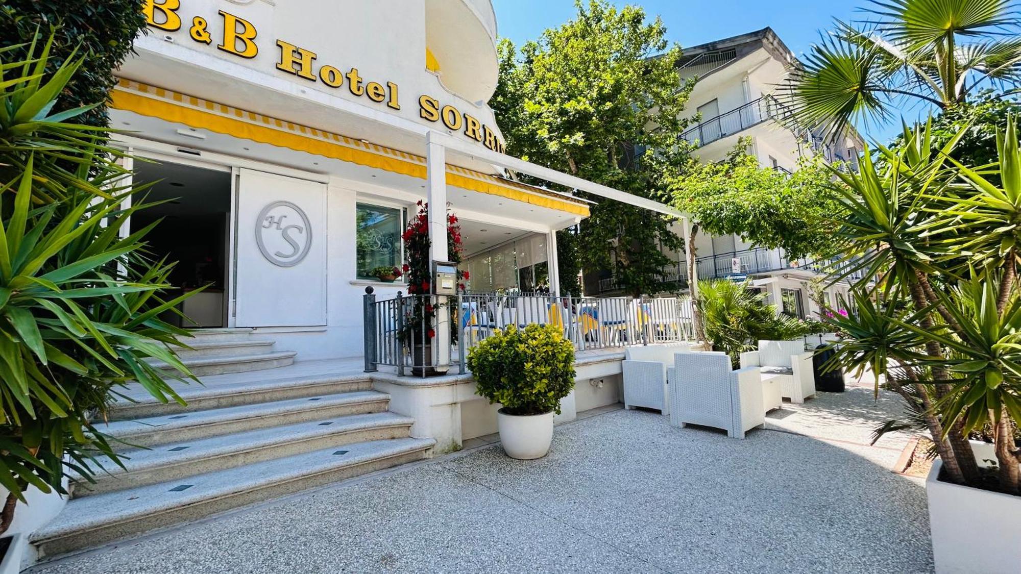 Hotel Sorriso Cattolica Exterior foto